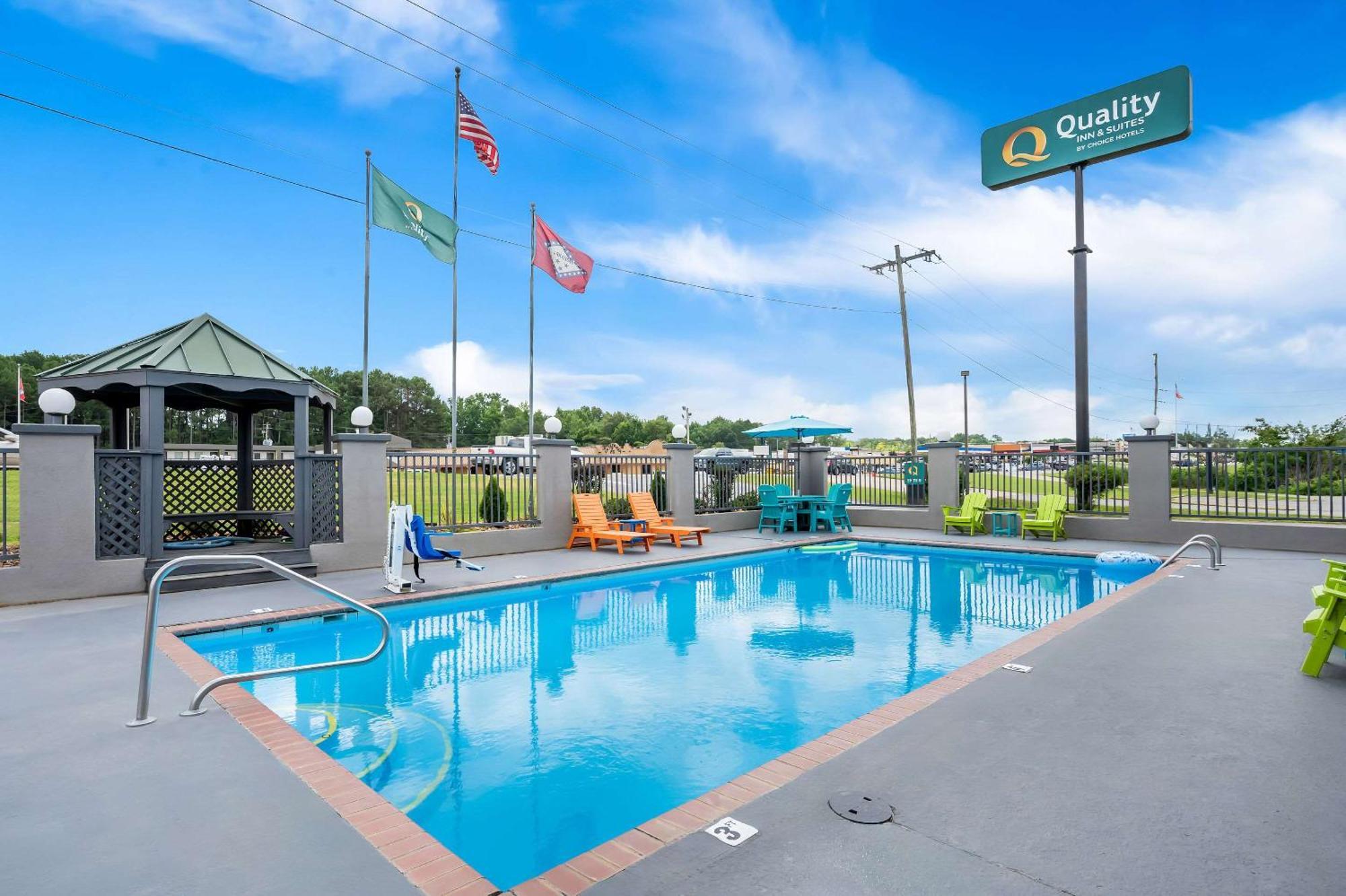 Quality Inn & Suites Monticello Екстер'єр фото
