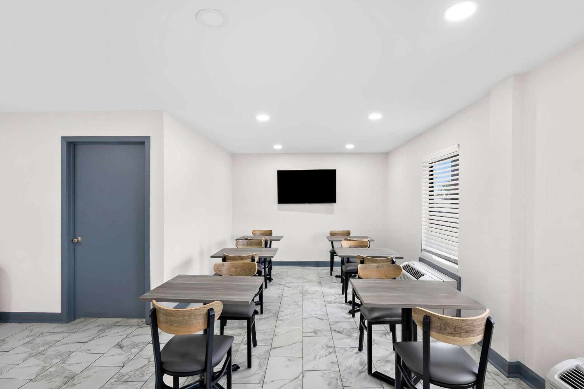 Quality Inn & Suites Monticello Екстер'єр фото